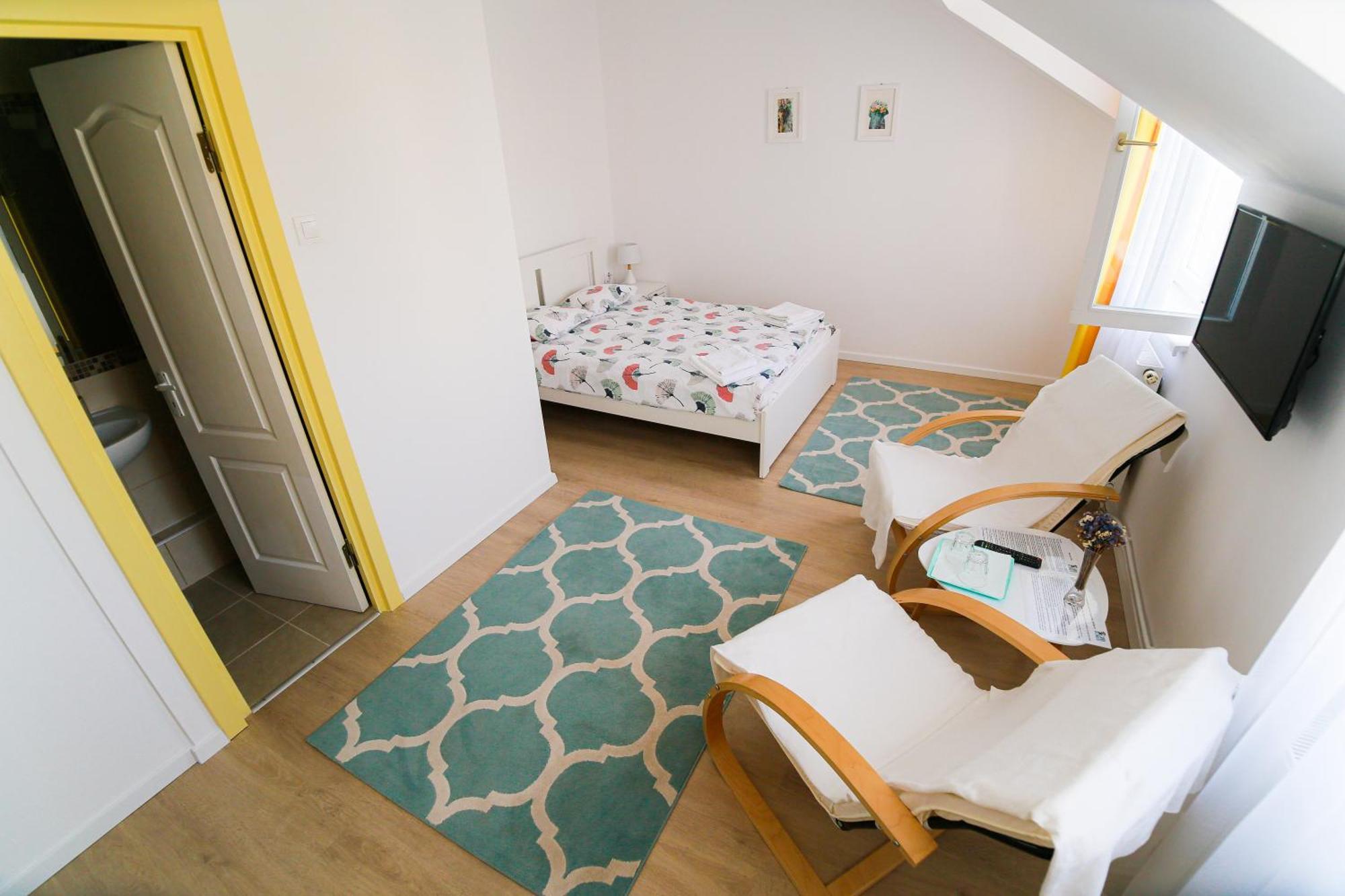 Capra Vecinului Bed & Breakfast Targu Mures Room photo